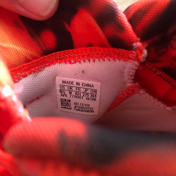 Adidas Dame 7 “Fire Inside”
Mens size 9.5 - Picture 3 of 5